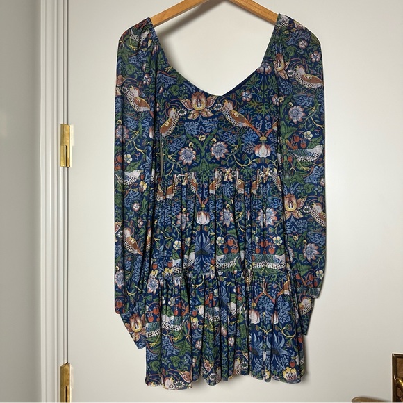 STRAWBERRY THIEF BLUE SWEET FRILL DRESS - LIMITED EDITION BLACKMILK - Picture 5 of 5